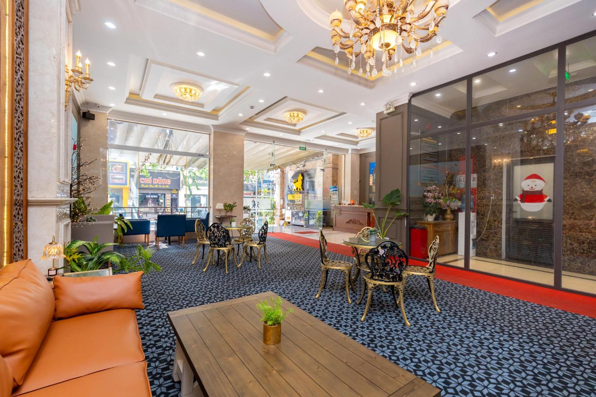 Prague Hotel Vung Tau Exterior foto
